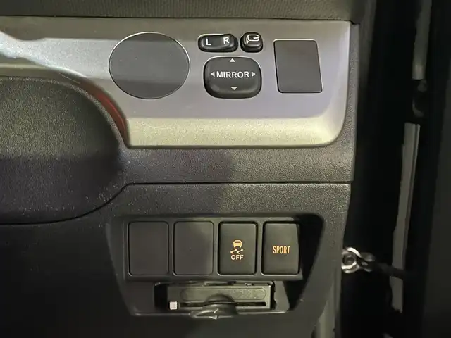 トヨタ カローラ ルミオン 1．8S エアロツアラー 島根県 2013(平25)年 9.5万km ブラックマイカ 社外メモリナビ/フルセグTV/BT/CD・DVD/FM・AM/バックカメラ/パドルシフト/オートライト/フォグライト/純正フロアマット