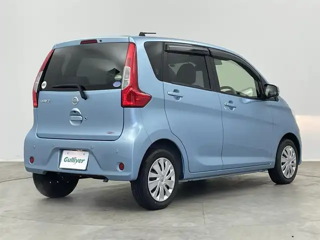 日産 デイズ X 埼玉県 2019(平31)年 1万km アイスブルー 禁煙車　/衝突軽減ブレーキ　/全方位カメラ　/社外ＳＤナビ　/ワンセグ　/スマートキー　/プッシュスタート　/ＥＴＣ　/オートエアコン　/ドライブレコーダー　/コーナーセンサー　/純正フロアマット　