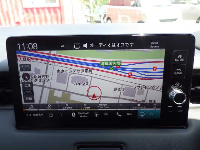 ホンダ ヴェゼル ハイブリッド e:HEV Z 千葉県 2025(令7)年 0.1千km プラチナホワイトパール e:HEV Z　3VC4AG3　Honda CONNECTディスプレー+ETC2.0車載器+ワイヤレス充電器(220/000)/ホンダセンシング/・衝突軽減ブレーキ（CMBS）/・車線維持支援システム（LKAS）/・アダプティブクルーズコントロール（ACC）/・後方誤発進抑制機能/・誤発進抑制機能/パワーバックドア/9インチ純正コネクトナビ/地デジTV/【Bluetooth接続】/【Apple CarPlay　Android Auto対応】/バックカメラ/リバース連動ドアミラー（左）/ワイヤレス充電/ハーフレザーシート/前席シートヒーター/純正フロアマット/革巻きステアリング/ステアリングスイッチ/パドルシフト/ETC/LEDヘッドライト/フォグライト/ウインカーミラー/コーナーセンサー/純正18インチアルミホイル/サイド/カーテンエアバッグ/スマートキー