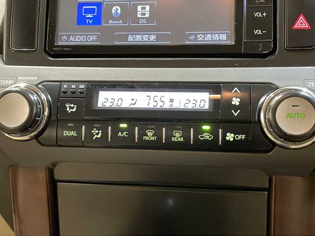 トヨタ ランドクルーザー プラド TX 新潟県 2016(平28)年 7.7万km ブラック 純正SDナビ/フルセグTV/バックカメラ/ETC/LEDヘッドライト/純正17インチアルミホイール/レザー調シートカバー/ベージュ内装/スマートキー