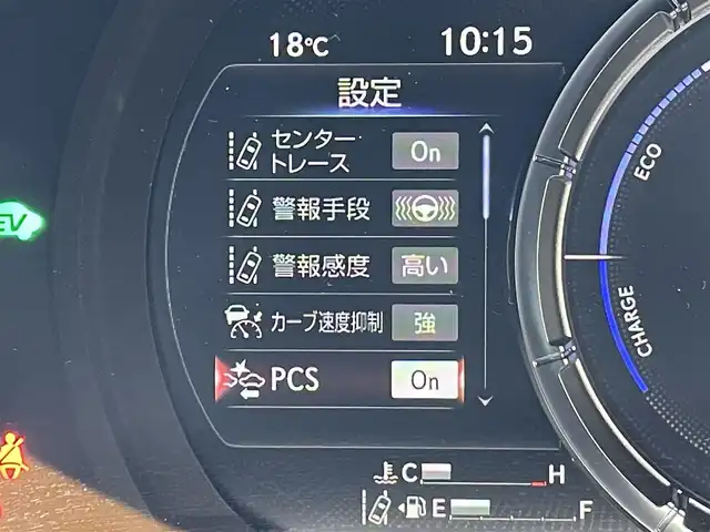 レクサス ＩＳ 300h Fスポーツ モードグリッター 東京都 2022(令4)年 2.8万km ホワイトノーヴァガラスフレーク 純正ナビ/パノラミックビュー/プリクラッシュセーフティ/レーントレーシング/ブラインドスポット/レーダークルーズ/シートヒーター/シートエアコン/パワーシート/ETC/ドライブレコーダー/3眼LED