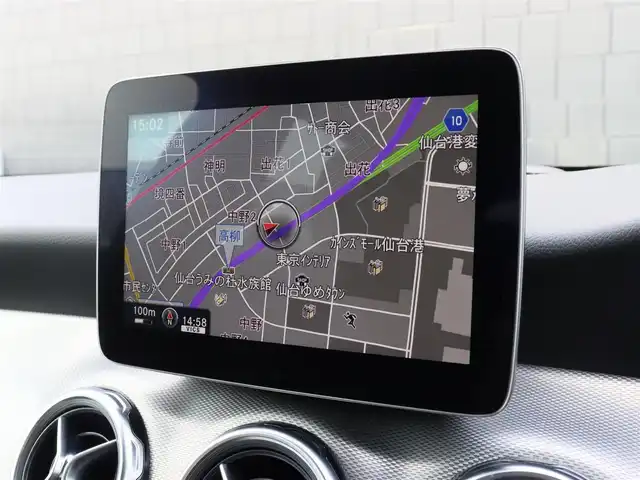 メルセデス・ベンツ ＧＬＡ２２０ 4マチック 宮城県 2017(平29)年 6.5万km マウンテングレー パノラマサンルーフ/HarmanKardon/アダプティブクルーズコントロール/ブラインドスポットモニター/レーンキープアシスト/アンビエントライト/パワーリアゲート/黒革シート/メモリ付パワーシート(D・N)/シートヒーター(D・N)/純正ナビ(BT/USB/CD/DVD)/フルセグTV/バックカメラ/社外17AW/ダウンヒルアシスト/LEDオートライト/ドライブレコーダー(前後)/ステアリングスイッチ/ETC/キーレスゴー