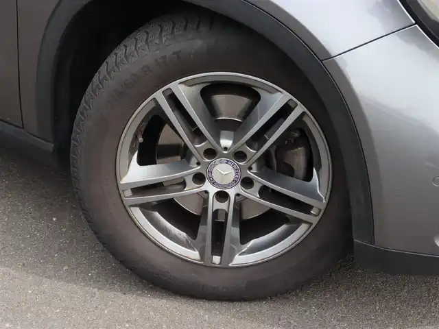 メルセデス・ベンツ ＧＬＡ２２０ 4マチック 宮城県 2017(平29)年 6.5万km マウンテングレー パノラマサンルーフ/HarmanKardon/アダプティブクルーズコントロール/ブラインドスポットモニター/レーンキープアシスト/アンビエントライト/パワーリアゲート/黒革シート/メモリ付パワーシート(D・N)/シートヒーター(D・N)/純正ナビ(BT/USB/CD/DVD)/フルセグTV/バックカメラ/社外17AW/ダウンヒルアシスト/LEDオートライト/ドライブレコーダー(前後)/ステアリングスイッチ/ETC/キーレスゴー
