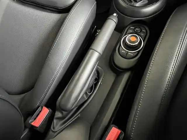 ＭＩＮＩ ミニ クーパー D ピカデリーED 山形県 2021(令3)年 3.5万km チリ・レッド インテリジェントセーフティ/・歩行者警告/・衝突軽減ブレーキ/ピでカリーED専用レザーシート/シートヒーター（D/N）/スピードリミッター/純正ナビ/バックカメラ/アンビエントライト/純正LED/オートライト/F/Rフォグランプ/社外ドラレコ（前/後）/スペアキー/保証書/取説