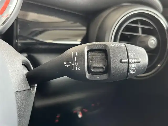 ＭＩＮＩ ミニ クーパー D ピカデリーED 山形県 2021(令3)年 3.5万km チリ・レッド インテリジェントセーフティ/・歩行者警告/・衝突軽減ブレーキ/ピでカリーED専用レザーシート/シートヒーター（D/N）/スピードリミッター/純正ナビ/バックカメラ/アンビエントライト/純正LED/オートライト/F/Rフォグランプ/社外ドラレコ（前/後）/スペアキー/保証書/取説