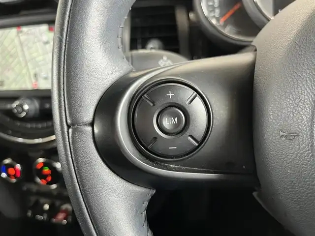 ＭＩＮＩ ミニ クーパー D ピカデリーED 山形県 2021(令3)年 3.5万km チリ・レッド インテリジェントセーフティ/・歩行者警告/・衝突軽減ブレーキ/ピでカリーED専用レザーシート/シートヒーター（D/N）/スピードリミッター/純正ナビ/バックカメラ/アンビエントライト/純正LED/オートライト/F/Rフォグランプ/社外ドラレコ（前/後）/スペアキー/保証書/取説