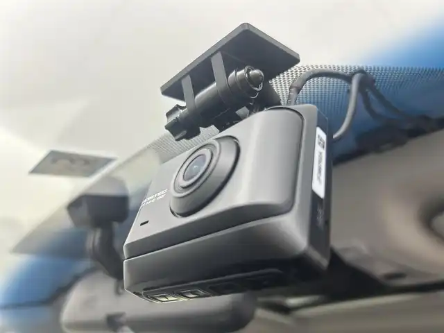 トヨタ ヴェルファイア Z Aエディション 埼玉県 2016(平28)年 3.5万km ホワイトパールクリスタルシャイン サンルーフ　純正９インチナビ　フルセグ　ＣＤ　ＤＶＤ　ＢＴ　両側電動　クルコン　ＥＴＣ　ドラレコ　Ｂカメラ　ＬＥＤオートライト　社外ＡＷ２０インチ　オットマン　クリアランスソナー　スペアキー