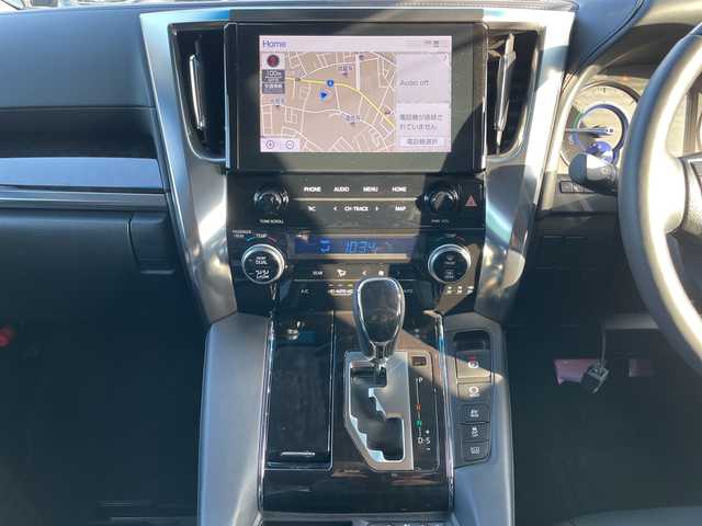 トヨタ アルファードハイブリット SR Cパッケージ 道央・札幌 2023(令5)年 2万km ホワイトパールクリスタルシャイン ・４WD/・ツインムーンルーフ/・RSRダウンサス/・BBS20インチAW/・純正DAナビ/　CD/DVDデッキ/USB/BT/miracast/・純正フリップダウンモニター/・バックカメラ/・ビルトインETC/・AC100V/1500W/・トヨタセーフティセンス/・プリクラッシュセーフティ/・レーダークルーズコントロール/・レーンキープアシスト/・クリアランスソナー/・オートハイビーム/・レザーシート/・パワーシート/・シートヒーター/・シートベンチレーション/・パワーバックドア/・ステアリングヒーター/・シーケンシャルウィンカー/・プッシュスタート/・スマートキー/・純正フロアマット/・ドアバイザー/・純正サス積込