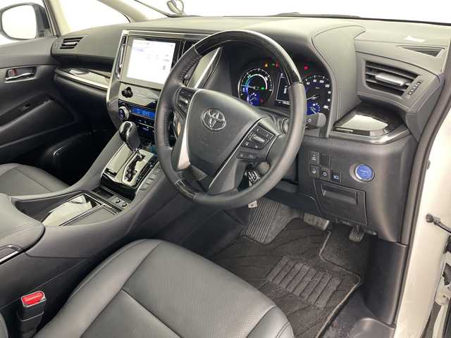 トヨタ アルファードハイブリット SR Cパッケージ 道央・札幌 2023(令5)年 2万km ホワイトパールクリスタルシャイン ・４WD/・ツインムーンルーフ/・RSRダウンサス/・BBS20インチAW/・純正DAナビ/　CD/DVDデッキ/USB/BT/miracast/・純正フリップダウンモニター/・バックカメラ/・ビルトインETC/・AC100V/1500W/・トヨタセーフティセンス/・プリクラッシュセーフティ/・レーダークルーズコントロール/・レーンキープアシスト/・クリアランスソナー/・オートハイビーム/・レザーシート/・パワーシート/・シートヒーター/・シートベンチレーション/・パワーバックドア/・ステアリングヒーター/・シーケンシャルウィンカー/・プッシュスタート/・スマートキー/・純正フロアマット/・ドアバイザー/・純正サス積込