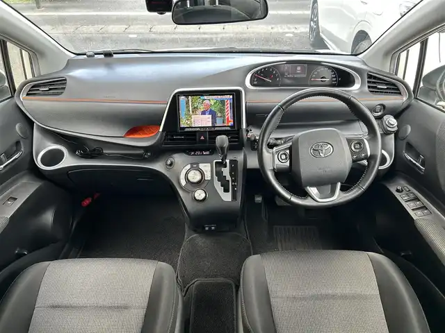 トヨタ シエンタ ファンベースG 宮城県 2018(平30)年 7.8万km ホワイトパールクリスタルシャイン 社外ナビ/ＴＲＤフルエアロ/スマートキー×２/スペアタイヤ/純正フロアマット/社外ドラレコ前後/フルセグＴＶ/ＤＶＤ再生機能有/オートライト/アラウンドビューモニター/両側パワースライドドア/プリクラッシュセーフティ/レーンキープアシスト/アイドリングストップ/横滑り防止装置