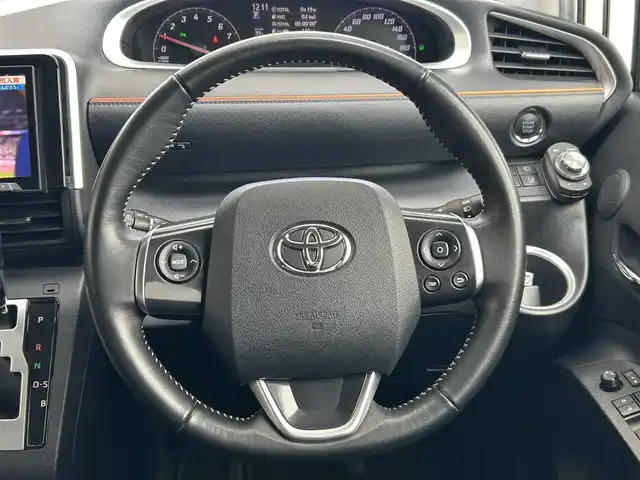 トヨタ シエンタ ファンベースG 宮城県 2018(平30)年 7.8万km ホワイトパールクリスタルシャイン 社外ナビ/ＴＲＤフルエアロ/スマートキー×２/スペアタイヤ/純正フロアマット/社外ドラレコ前後/フルセグＴＶ/ＤＶＤ再生機能有/オートライト/アラウンドビューモニター/両側パワースライドドア/プリクラッシュセーフティ/レーンキープアシスト/アイドリングストップ/横滑り防止装置
