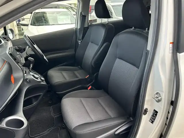 トヨタ シエンタ ファンベースG 宮城県 2018(平30)年 7.8万km ホワイトパールクリスタルシャイン 社外ナビ/ＴＲＤフルエアロ/スマートキー×２/スペアタイヤ/純正フロアマット/社外ドラレコ前後/フルセグＴＶ/ＤＶＤ再生機能有/オートライト/アラウンドビューモニター/両側パワースライドドア/プリクラッシュセーフティ/レーンキープアシスト/アイドリングストップ/横滑り防止装置