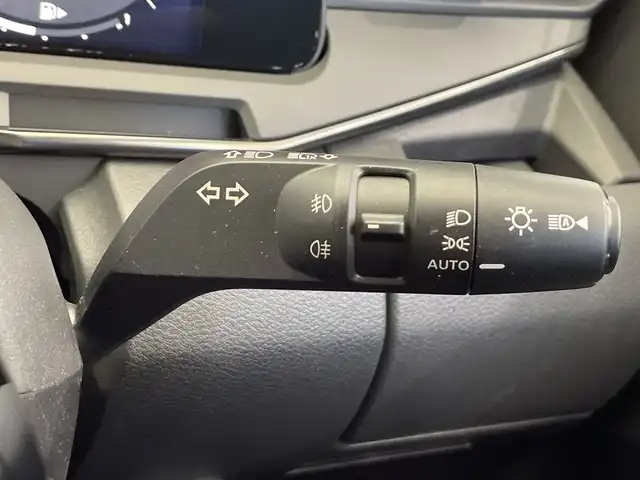 日産 オーラ ニスモ 栃木県 2022(令4)年 0.5万km スーパーブラック 純正ナビ/（CD/DVD/Bluetooth/フルセグTV/MSV/SD）/全方位カメラ/ニスモフルエアロ/360°セーフティアシスト/・インテリジェント エマージェンシーブレーキ/・インテリジェント FCW(前方衝突予測警報)/・インテリジェント DA(ふらつき警報)/・標識検知機能/・インテリジェント LI(車線逸脱防止支援システム)＋LDW(車線逸脱警報)/・踏み間違い衝突防止アシスト/・エマージェンシーストップシグナル/・オートブレーキホールド/プロパイロット/前後コーナーセンサー/ETC2.0/前方ドラレコ/禁煙車/オートライト/LEDヘッドライト/横滑り防止装置/フォグランプ/スマートキー/プッシュスタート/アイドリングストップ/ステアリングスイッチ/革巻きステアリング/ウィンカーミラー/電動格納ミラー/純正17インチアルミホイール/純正フロアマット/BSM/スマートルームミラー