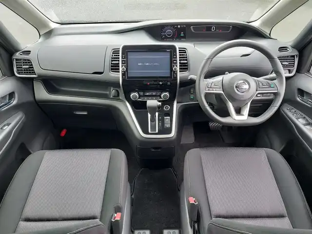 日産 セレナ ハイウェイスターVセレクションⅡ 東京都 2019(平31)年 3万km ダイヤモンドブラック 純正9インチナビ/アラウンドビューモニター/プロパイロット/フリップダウンモニター/両側パワースライドドア/インテリジェントパーキングアシスト/インテリジェントルームミラー/ビルトインETC/ドライブレコーダー/衝突軽減ブレーキ/レーンキープアシスト/コーナーセンサー/アイドリングストップ/スマートキー/LEDヘッドライト