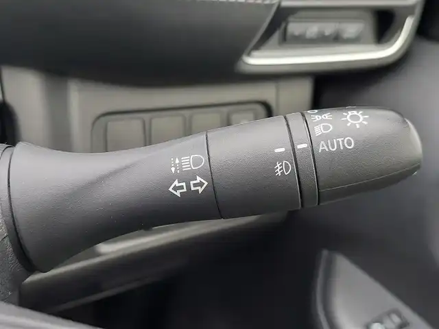 日産 セレナ ハイウェイスターVセレクションⅡ 東京都 2019(平31)年 3万km ダイヤモンドブラック 純正9インチナビ/アラウンドビューモニター/プロパイロット/フリップダウンモニター/両側パワースライドドア/インテリジェントパーキングアシスト/インテリジェントルームミラー/ビルトインETC/ドライブレコーダー/衝突軽減ブレーキ/レーンキープアシスト/コーナーセンサー/アイドリングストップ/スマートキー/LEDヘッドライト
