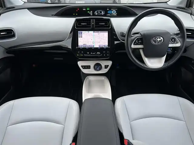トヨタ プリウス A ツーリングセレクション 群馬県 2017(平29)年 3.4万km ホワイトパールクリスタルシャイン モデリスタエアロ/純正9型ナビ/CD・DVD・SD/BT・フルセグTV/バックカメラ/ビルトインETC/前後ドライブレコーダー/TRDアルミホイール/前席シートヒーター/クルーズコントロール/ヘッドアップディスプレイ/横滑り防止装置/レーンキープアシスト/衝突軽減ブレーキ/アイドリングストップ/取説・保証書/スマートキー×2