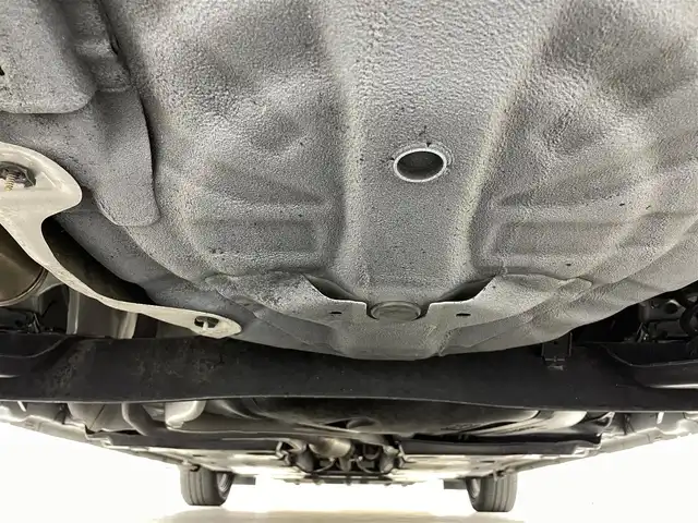 日産 ノート X 福島県 2021(令3)年 3.5万km ピュアホワイトパール 360°セーフティアシスト/・衝突被害軽減ブレーキ/・踏み間違い防止装置/・標識検知機能/・前方衝突予測警報/・車線逸脱警報装置/・電子パーキング/・オートブレーキホールド/・オートマチックハイビーム/純正9インチナビ/・フルセグTV/BT/SD/USB/iPod/AM/FM/・ETC/・バックカメラ/・純正ドライブレコーダー（前方）/革張ステアリング/・ステアリングリモコン/・ステアリングヒーター/プッシュスタート/・スマートキー/・スペアキー1本/電動格納ミラー/・ウィンカーミラー/HIDヘッドライト/・オートライト/寒冷地仕様/ドアバイザー/純正フロアマット/社外16インチAW