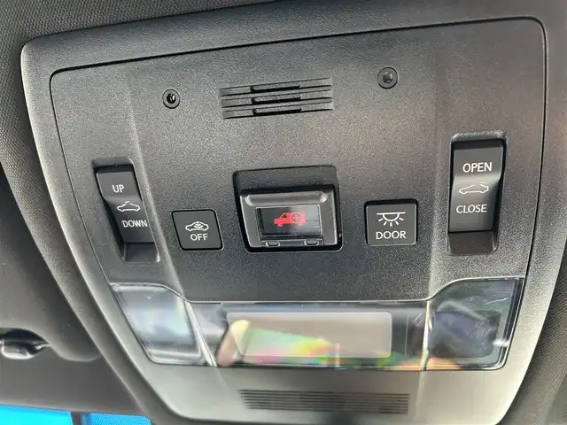 レクサス ＥＳ 300h Fスポーツ 福岡県 2019(平31)年 6万km ソニックチタニウム サンルーフ/純正ナビ（BT/フルセグ/AM/FM/DISC/AUX)/Bカメラ/レーダークルーズコントロール/LEDヘッドライト/オートマチックハイビーム/オートライト/HUD/レザーシート/DN席パワーシート/シートメモリー/DN席エアシート/DN席シートヒーター/ステアリングヒーター/チルトステアリング/純正19インチAW/デジタルインナーミラー/電動リアサンシェード/ISOFIX/BSM/横滑り防止装置/コーナーセンサー/レーンキープアシスト/盗難防止装置/衝突被害軽減システム/スマートキー/ETC2.0