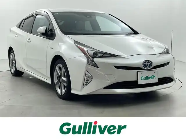 トヨタ プリウス A ツーリングセレクション 福井県 2016(平28)年 5.4万km ホワイトパールクリスタルシャイン 純正ナビ/CD/DVD/AM/FM/フルセグ/Bluetooth/シートヒーター/ヘッドアップディスプレイ/ブラインドスポットモニター/オートライト/オートマチックハイビーム/パーキングアシスト/レーンキープアシスト/クルーズコントロール/バックカメラ/ビルトインETC/純正ドラレコ/フォグランプ