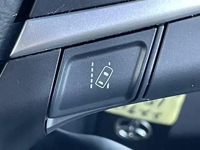 トヨタ エスティマ アエラス プレミアム 東京都 2018(平30)年 6.9万km ホワイトパールクリスタルシャイン ワンオーナー/純正９型ナビ/フルセグＴＶ／ＣＤ／ＤＶＤ再生／ＢＴ/純正１２型フリップダウンモニター/両側電動スライドドア/ビルトインＥＴＣ/ドライブレコーダー/パワーシート/ＬＥＤヘッドライト/オットマン/プリクラッシュセーフティ/レーンディパーチャーアラート/クリアランスソナー/クルーズコントロール