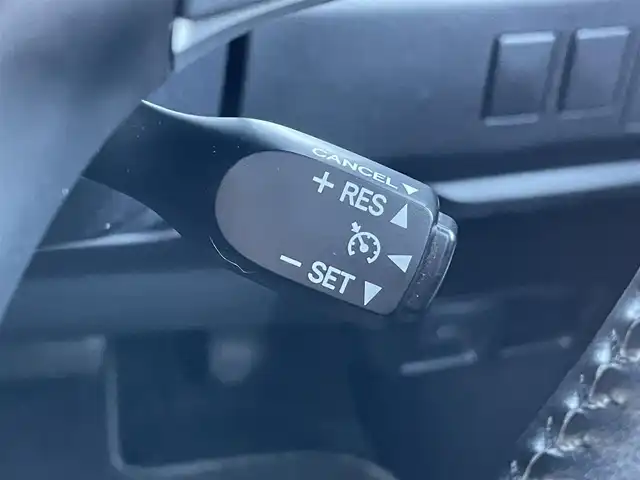 トヨタ エスティマ アエラス プレミアム 東京都 2018(平30)年 6.9万km ホワイトパールクリスタルシャイン ワンオーナー/純正９型ナビ/フルセグＴＶ／ＣＤ／ＤＶＤ再生／ＢＴ/純正１２型フリップダウンモニター/両側電動スライドドア/ビルトインＥＴＣ/ドライブレコーダー/パワーシート/ＬＥＤヘッドライト/オットマン/プリクラッシュセーフティ/レーンディパーチャーアラート/クリアランスソナー/クルーズコントロール