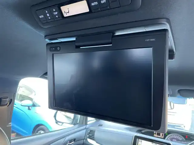 トヨタ エスティマ アエラス プレミアム 東京都 2018(平30)年 6.9万km ホワイトパールクリスタルシャイン ワンオーナー/純正９型ナビ/フルセグＴＶ／ＣＤ／ＤＶＤ再生／ＢＴ/純正１２型フリップダウンモニター/両側電動スライドドア/ビルトインＥＴＣ/ドライブレコーダー/パワーシート/ＬＥＤヘッドライト/オットマン/プリクラッシュセーフティ/レーンディパーチャーアラート/クリアランスソナー/クルーズコントロール