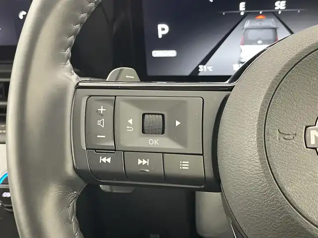 日産 セレナ ハイウェイスター V 埼玉県 2023(令5)年 1.2万km 赤 プロパイロット/　衝突軽減ブレーキ/レーンキープアシスト/　レーダークルーズコントロール/オートハイビーム/　クリアランスソナー/ブラインドスポットモニター/　パーキングアシスト/純正メーカーディスプレイナビ/　フルセグ/ＢＴ/カープレイ/USB/アラウンドビューモニター/デジタルインナーミラー/ステアリングスイッチ/パドルシフト/ETC2.0/両側パワースライドドア/ハンズフリースライドドア/ドライブレコーダー(ナビ連動)/ワイヤレス充電/アイドリングストップ/スマートキー/プッシュスタート/LEDヘッドライト/オートライト/フォグライト/電動格納/ウィンカーミラー/純正フロアマット