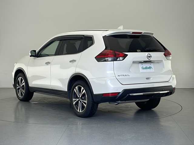 日産 エクストレイル 20Xi 長野県 2018(平30)年 5.4万km ブリリアントホワイトパール 社外ナビ　（CN-RA04WD　パナソニック製）/全方位カメラ　/フルセグＴＶ　/ＣＤ　ＤＶＤ　ＢＴ　/プロパイロット　/衝突軽減システム　/電動リアゲート　/コーナーセンサー　/ＥＴＣ　/電動パーキング　/オートホールド　/ＬＥＤヘッドライト　/オートマチックハイビーム/プッシュスタート/スマートキー/アイドリングストップ/スペアキー/保証書/取扱説明書