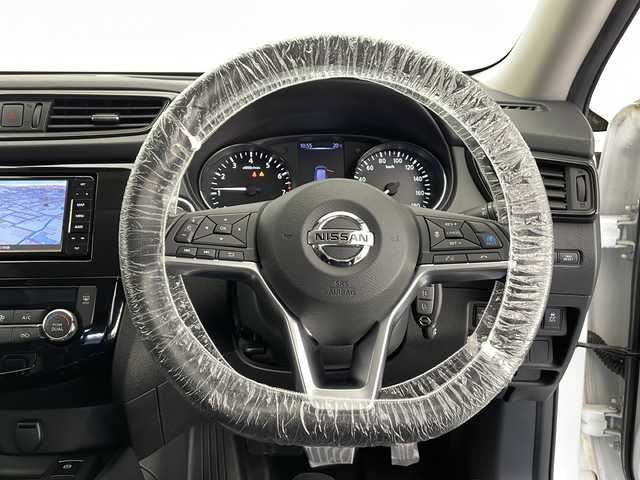 日産 エクストレイル 20Xi 長野県 2018(平30)年 5.4万km ブリリアントホワイトパール 社外ナビ　（CN-RA04WD　パナソニック製）/全方位カメラ　/フルセグＴＶ　/ＣＤ　ＤＶＤ　ＢＴ　/プロパイロット　/衝突軽減システム　/電動リアゲート　/コーナーセンサー　/ＥＴＣ　/電動パーキング　/オートホールド　/ＬＥＤヘッドライト　/オートマチックハイビーム/プッシュスタート/スマートキー/アイドリングストップ/スペアキー/保証書/取扱説明書