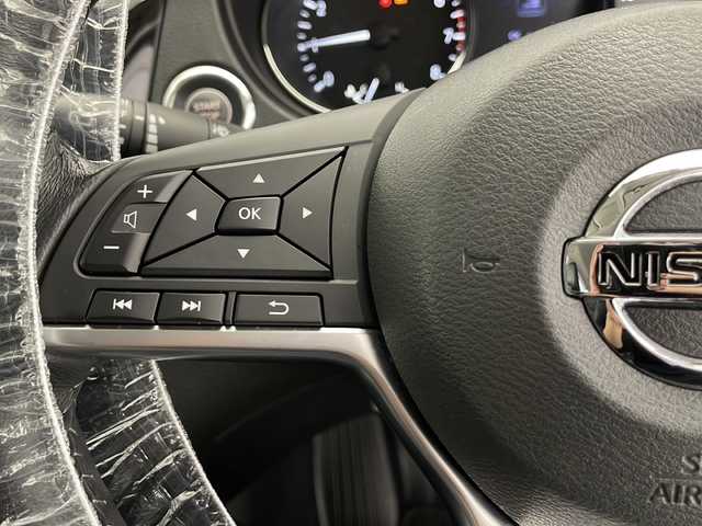 日産 エクストレイル 20Xi 長野県 2018(平30)年 5.4万km ブリリアントホワイトパール 社外ナビ　（CN-RA04WD　パナソニック製）/全方位カメラ　/フルセグＴＶ　/ＣＤ　ＤＶＤ　ＢＴ　/プロパイロット　/衝突軽減システム　/電動リアゲート　/コーナーセンサー　/ＥＴＣ　/電動パーキング　/オートホールド　/ＬＥＤヘッドライト　/オートマチックハイビーム/プッシュスタート/スマートキー/アイドリングストップ/スペアキー/保証書/取扱説明書