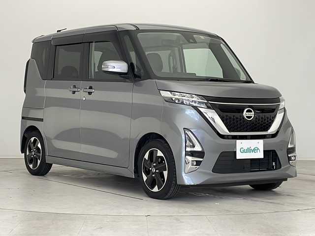 日産 ルークス ハイウェイスター X 愛知県 2021(令3)年 3.3万km チタニウムグレーメタリック 衝突軽減ブレーキ/純正ナビ/全方位カメラ/両側パワースライドドア/フルセグTV/CD/DVD/Bluetooth/バックカメラ/コーナーセンサー/イージーオープン機能/純正アルミホイール/LEDヘッドライト/ステアリングスイッチ/スマートキー/プッシュスタート