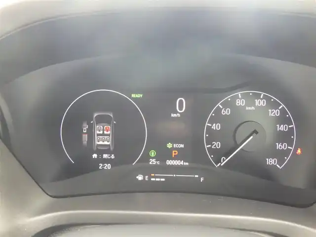 ホンダ ヴェゼル ハイブリッド e:HEV Z 千葉県 2025(令7)年 0.1万km未満 プラチナホワイトパール e:HEV Z　3VC4AG3　Honda CONNECTディスプレー+ETC2.0車載器+ワイヤレス充電器(220/000)/ホンダセンシング/・衝突軽減ブレーキ（CMBS）/・車線維持支援システム（LKAS）/・アダプティブクルーズコントロール（ACC）/・後方誤発進抑制機能/・誤発進抑制機能/パワーバックドア/ハーフレザーシート/前席シートヒーター/純正コネクトナビ/地デジTV/【Bluetooth接続】/【Apple CarPlay　Android Auto対応】/バックカメラ/ワイヤレス充電/革巻きステアリング/ステアリングスイッチ/パドルシフト/ETC（2.0）/LEDヘッドライト/フォグライト/ウインカーミラー/コーナーセンサー/純正18インチアルミホイル/サイド/カーテンエアバッグ/Honda スマートキー