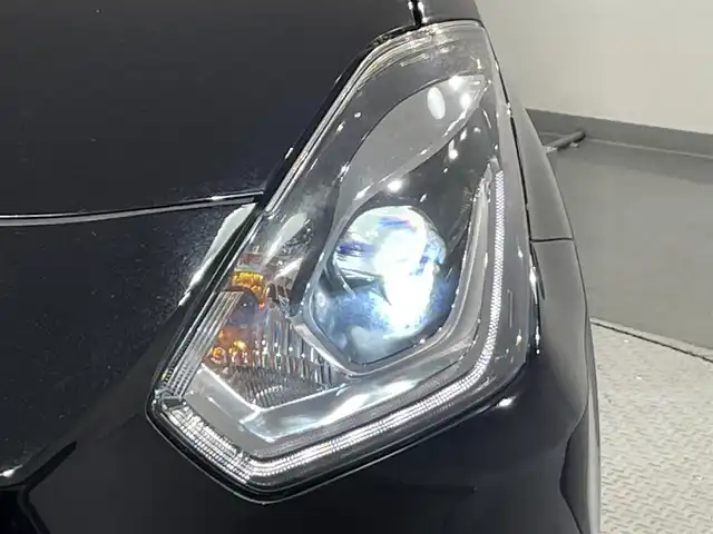 スズキ スイフト スポーツ 愛知県 2019(平31)年 4.8万km スーパーブラックパール 純正ナビ(CN-RA05WD)/衝突軽減ブレーキ/レーダークルーズコントロール/レーンキープアシスト/ＥＴＣ２．０/ＬＥＤヘッドライト/シートヒーター/バックカメラ/前後ドライブレコーダー/パドルシフト/純正フロアマット/純正17インチアルミホイール/ISOFIX/プッシュスタート