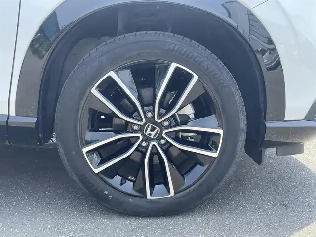 ホンダ ヴェゼル ハイブリッド e:HEV Z 茨城県 2023(令5)年 2.3万km プラチナホワイトパール 純正ナビ/【ＣＤ・ＤＶＤ・ＳＤ・ＵＳＢ・AM・FM・TV・BT・AUX・iPod】/シートヒーター/ステアリングヒーター/ワイヤレス充電/BSM/電動リアゲート/パドルシフト/ダウンヒルアシストコントロール/ブレーキホールド/レーダークルコン/ETC/Bカメラ/前後コーナーセンサー/オートライト/Fフォグ