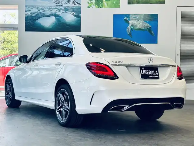 メルセデス・ベンツ Ｃ２００ ローレウスED スポーツプラスPKG 大阪府 2021(令3)年 2.2万km ダイヤモンドホワイト レザーエクスクルーシブP/レーダーセーフティP/ワンオーナー/サンルーフ/HUD/ACC/ブルメスター/黒革/メモリ付きパワーシート/エアシートヒーター/純正ナビ/TV/360度カメラ/applecarplay/純正18インチAW/LEDヘッドライト/アンビエントライト/電動リアゲート/ブラインドスポット/パフュームアトマイザー/ワイヤレス充電