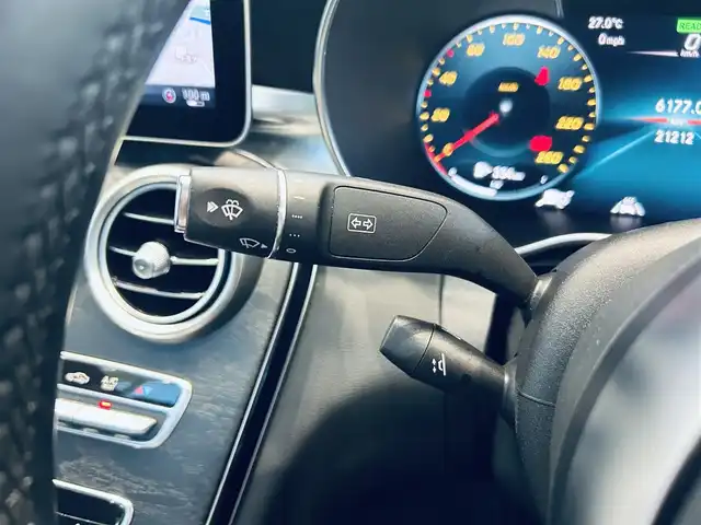 メルセデス・ベンツ Ｃ２００ ローレウスED スポーツプラスPKG 大阪府 2021(令3)年 2.2万km ダイヤモンドホワイト レザーエクスクルーシブP/レーダーセーフティP/ワンオーナー/サンルーフ/HUD/ACC/ブルメスター/黒革/メモリ付きパワーシート/エアシートヒーター/純正ナビ/TV/360度カメラ/applecarplay/純正18インチAW/LEDヘッドライト/アンビエントライト/電動リアゲート/ブラインドスポット/パフュームアトマイザー/ワイヤレス充電