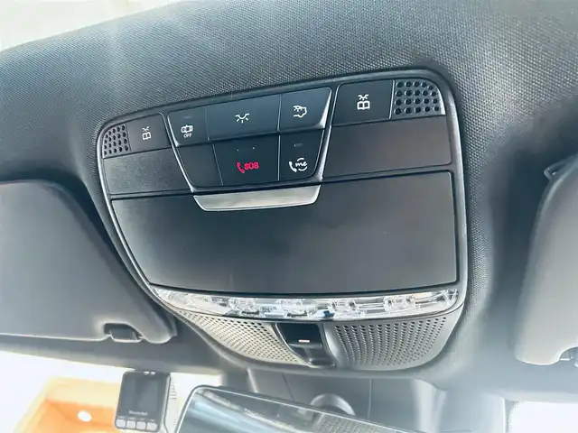 メルセデス・ベンツ Ｃ２００ ローレウスED スポーツプラスPKG 大阪府 2021(令3)年 2.2万km ダイヤモンドホワイト レザーエクスクルーシブP/レーダーセーフティP/ワンオーナー/サンルーフ/HUD/ACC/ブルメスター/黒革/メモリ付きパワーシート/エアシートヒーター/純正ナビ/TV/360度カメラ/applecarplay/純正18インチAW/LEDヘッドライト/アンビエントライト/電動リアゲート/ブラインドスポット/パフュームアトマイザー/ワイヤレス充電