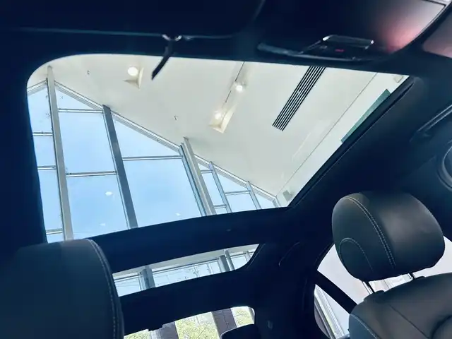 メルセデス・ベンツ Ｃ２００ ローレウスED スポーツプラスPKG 大阪府 2021(令3)年 2.2万km ダイヤモンドホワイト レザーエクスクルーシブP/レーダーセーフティP/ワンオーナー/サンルーフ/HUD/ACC/ブルメスター/黒革/メモリ付きパワーシート/エアシートヒーター/純正ナビ/TV/360度カメラ/applecarplay/純正18インチAW/LEDヘッドライト/アンビエントライト/電動リアゲート/ブラインドスポット/パフュームアトマイザー/ワイヤレス充電