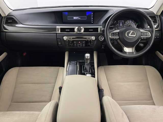 レクサス ＧＳ 350 道央・札幌 2018(平30)年 3.3万km ソニッククォーツ ・4WD/・寒冷地仕様/・純正ナビ/CD/DVD/SD/BT/USB/フルセグ/・バックカメラ/・衝突軽減ブレーキ/・レーダークルーズコントロール/・レーンキープアシスト/・ブラインドスポットモニター/・パドルシフト/・バックフォグ/・ステアリングヒーター/・前席シートヒーター/・ドアミラーヒーター/・運転席メモリーシート/・三眼LEDヘッドライト/・LEDフォグランプ/・スマートキー/・純正18インチAW