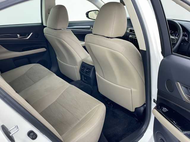 レクサス ＧＳ 350 道央・札幌 2018(平30)年 3.3万km ソニッククォーツ ・4WD/・寒冷地仕様/・純正ナビ/CD/DVD/SD/BT/USB/フルセグ/・バックカメラ/・衝突軽減ブレーキ/・レーダークルーズコントロール/・レーンキープアシスト/・ブラインドスポットモニター/・パドルシフト/・バックフォグ/・ステアリングヒーター/・前席シートヒーター/・ドアミラーヒーター/・運転席メモリーシート/・三眼LEDヘッドライト/・LEDフォグランプ/・スマートキー/・純正18インチAW