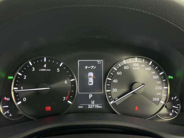 レクサス ＧＳ 350 道央・札幌 2018(平30)年 3.3万km ソニッククォーツ ・4WD/・寒冷地仕様/・純正ナビ/CD/DVD/SD/BT/USB/フルセグ/・バックカメラ/・衝突軽減ブレーキ/・レーダークルーズコントロール/・レーンキープアシスト/・ブラインドスポットモニター/・パドルシフト/・バックフォグ/・ステアリングヒーター/・前席シートヒーター/・ドアミラーヒーター/・運転席メモリーシート/・三眼LEDヘッドライト/・LEDフォグランプ/・スマートキー/・純正18インチAW
