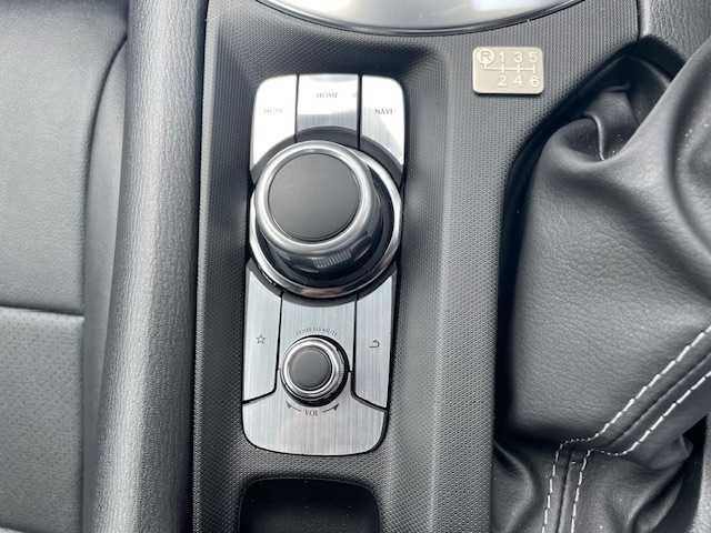 マツダ ロードスター ＲＦ RS 三重県 2023(令5)年 0.4万km スノーフレイクホワイトパールマイカ ツートンルーフ/ブラインドスポットモニタリング/車線逸脱警報システム/アドバンストスマートシティブレーキ/スマートシティブレーキサポート（後退時）/クルーズコントロール/BOSEサウンドシステム/純正SDナビ/フルセグTV/【CD/DVD/Bluetooth/USB/AUX】/バックカメラ/オートライト/アダプティブLEDヘッドライト/プッシュスタート/スマートキー/スペアキー/純正フロアマット