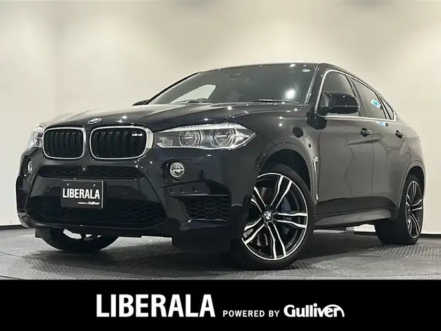 ＢＭＷ Ｘ６ Ｍ 新潟県 2018(平30)年 3.7万km カーボンブラックM オプション/カーボンファイバーインテリアトリム/純正21インチアルミホイール/主要装備/インテリジェントセーフティ/-衝突被害軽減ブレーキ/-レーンキープアシスト/-ブラインドスポットアシスト/純正HDDナビ/(CD/DVD/Bluetooth/USB/AUX/フルセグTV)/トップビューカメラ/ETC/ドライブレコーダー/ブラックレザーシート/シートヒーター/メモリ付きパワーシート/パワーバックドア/LEDヘッドライト/コーナーセンサー/パドルシフト/クルーズコントロール