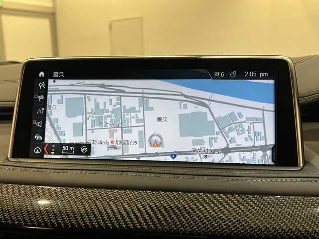ＢＭＷ Ｘ６ Ｍ 新潟県 2018(平30)年 3.7万km カーボンブラックM オプション/カーボンファイバーインテリアトリム/純正21インチアルミホイール/主要装備/インテリジェントセーフティ/-衝突被害軽減ブレーキ/-レーンキープアシスト/-ブラインドスポットアシスト/純正HDDナビ/(CD/DVD/Bluetooth/USB/AUX/フルセグTV)/トップビューカメラ/ETC/ドライブレコーダー/ブラックレザーシート/シートヒーター/メモリ付きパワーシート/パワーバックドア/LEDヘッドライト/コーナーセンサー/パドルシフト/クルーズコントロール