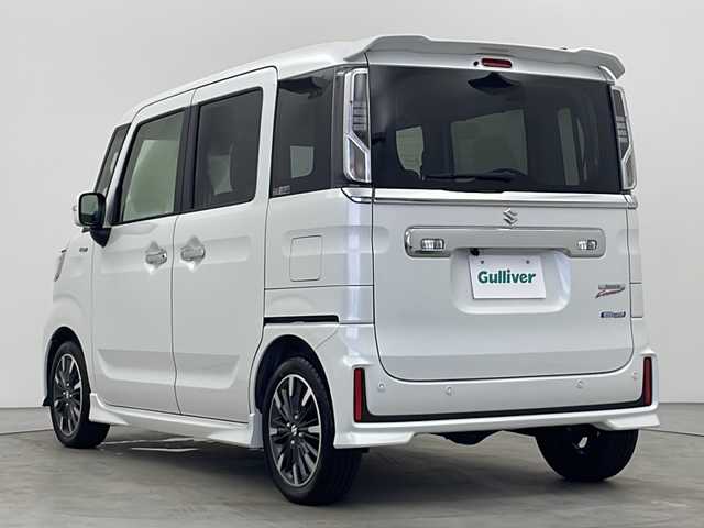 スズキ スペーシア カスタム HYBRID XS 秋田県 2024(令6)年 1.6万km ピュアホワイトP 4WD/両側パワースライドドア/社外ナビ/(Bluetooth/FM/AM)/バックカメラ/スズキセーフティサポート/レーダークルーズコントロール/レーンキープアシスト/衝突被害軽減システム/横滑防止機能/アイドリングストップ/プッシュスタート/スマートキー/スペアキー/ハーフレザーシート/前席シートヒーター/ステアリングリモコン/オートライト/オートマチックハイビーム/LEDヘッドライト/フォグランプ/後方コーナーセンサー/前方ドライブレコーダー/純正アルミホイール/社外フロアマット/取扱説明書/保証書