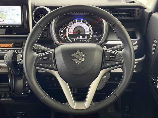 スズキ スペーシア カスタム HYBRID XS 秋田県 2024(令6)年 1.6万km ピュアホワイトP 4WD/両側パワースライドドア/社外ナビ/(Bluetooth/FM/AM)/バックカメラ/スズキセーフティサポート/レーダークルーズコントロール/レーンキープアシスト/衝突被害軽減システム/横滑防止機能/アイドリングストップ/プッシュスタート/スマートキー/スペアキー/ハーフレザーシート/前席シートヒーター/ステアリングリモコン/オートライト/オートマチックハイビーム/LEDヘッドライト/フォグランプ/後方コーナーセンサー/前方ドライブレコーダー/純正アルミホイール/社外フロアマット/取扱説明書/保証書