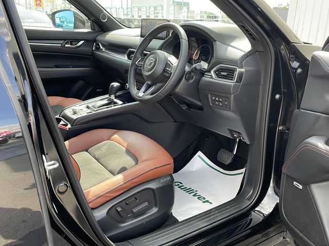 マツダ ＣＸ－５ XD レトロスポーツED 道北・旭川 2025(令7)年 1.4万km ジェットブラックマイカ ・4WD/・禁煙車/・ワンオーナー/・BOSEサウンドシステム/・純正ナビ/BT/フルセグ/AppleCarplay/AndoroidAuto/・全方位カメラ/・追従型クルーズコントロール/・ドライブレコーダー/・運転支援/・リスク警報/・リスク回避支援/・事故回避支援/・ビューモニター/・パーキングセンサー/・エクステリアライト/・インテリアライト/・ハンドルヒーター/・前席シートヒーター/・前後コーナーセンサー/・LEDヘッドライト/・電動リアゲート/・ETC/・ハーフレザーシート/・パワーシート/・電動格納ミラー/・ドアバイザー/・スペアキー1本/・保証書/・取扱説明書/・AW冬タイヤ積載/225/65/R17