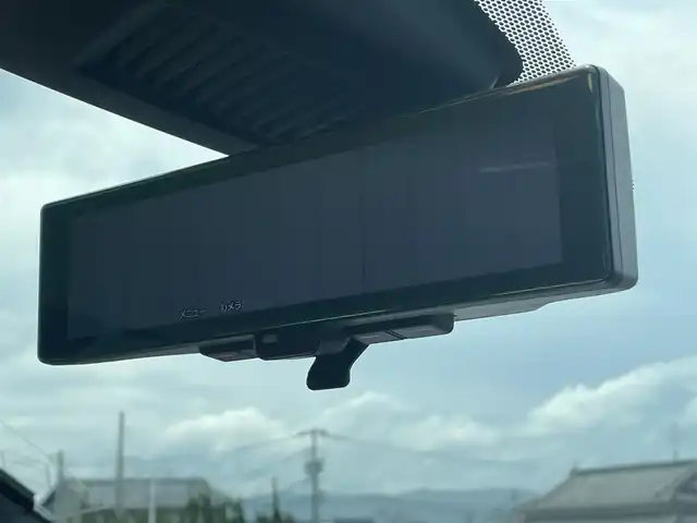 日産 キックス X ツートーンインテリアED 熊本県 2020(令2)年 5.4万km プレミアムホライズンオレンジ/ピュアブラック 2トーン 純正ナビ/・AM/FM/CD/DVD/USB/iPod/BT/・フルセグTV/全周囲カメラ/・バック/サイド/フロント/車線逸脱警報/車線逸脱防止支援システム/ハイビームアシスト/エマージェンシーブレーキ/ふらつき警報/プロパイロット/インテリジェントクルーズコントロール/前後コーナーセンサー/革巻きステアリング/・ステアリングリモコン/・ステアリングヒーター/インテリジェントルームミラー/純正ドライブレコーダー（前後）/電動格納ミラー/・ウィンカーミラー/レザーシート/・D/N席シートヒーター/オートライト/・LEDライト/・フォグランプ/・ヘッドライトレベライザー/電動サイドブレーキ/・オートホールドボタン/ルーフレール/ドアバイザー/純正アルミホイール/純正フロアマット/スマートキー/・スペアキー