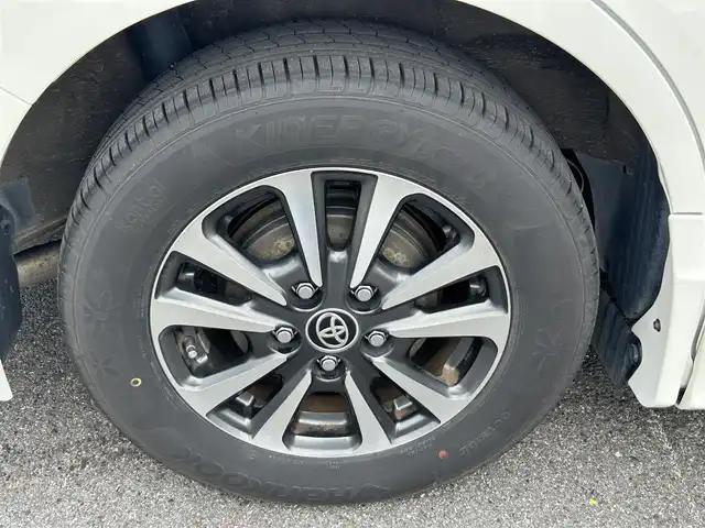 トヨタ エスクァイア Gi 奈良県 2018(平30)年 5万km ホワイトパールクリスタルシャイン 純正SDナビ　/フルセグ　/DVD　/Bluetooth　/バックカメラ　/ETC　/前後ドライブレコーダー　/クルーズコントロール　/両側パワースライドドア　/TRDフルエアロ　/純正アルミホイール　/純正フロアマット/衝突被害軽減ブレーキ/横滑り防止装置/車線逸脱警報/オートLEDライト/オートハイビーム