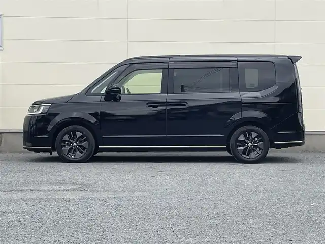 ホンダ ステップワゴン スパーダ 茨城県 2024(令6)年 1.4万km クリスタルブラックパール 9型純正ナビ/【AM/FM/CD/DVD/Bluetooth/フルセグ】/ホンダセンシング/-車線逸脱警報/-レーンキープアシスト/-BSM/-踏み間違い防止/-オートクルーズコントロール/バックカメラ/両側パワースライドドア/パワーバックドア/ハーフレザーシート/シートヒーター/LEDライト/ETC/ドライブレコーダー前後